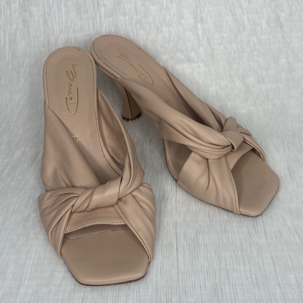 BIANCA DI Nude Leather Sandals Size 40